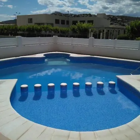 Centrico En La Playa Con Piscina. Apartment Peniscola
